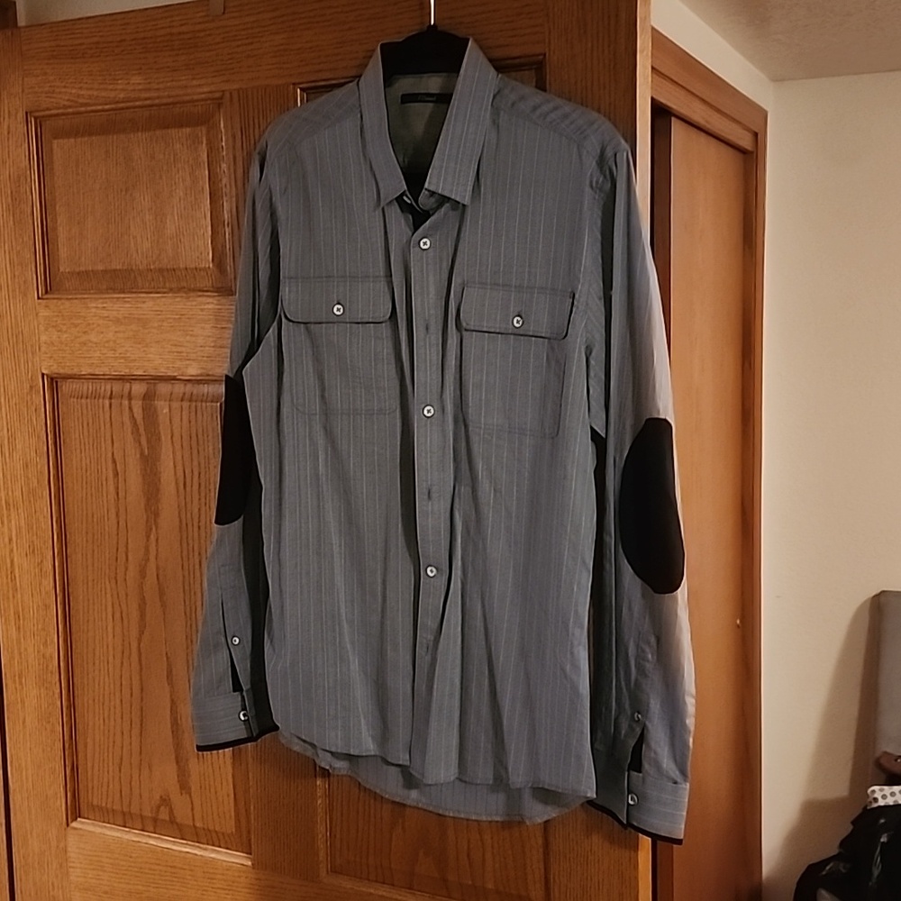 7 Diamonds button up long sleeve shirt Large
